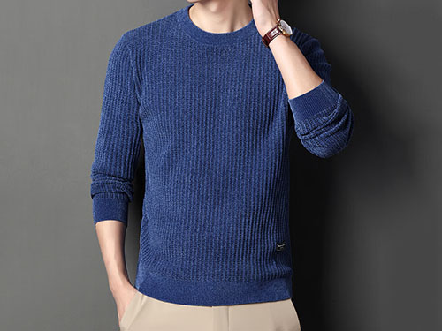 What issues should be noted when purchasing knitted sweaters?