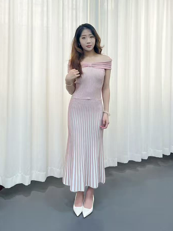 One-shoulder strapless dress